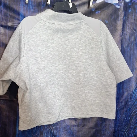 Puma cropped workout top Gray - Picture 5 of 7